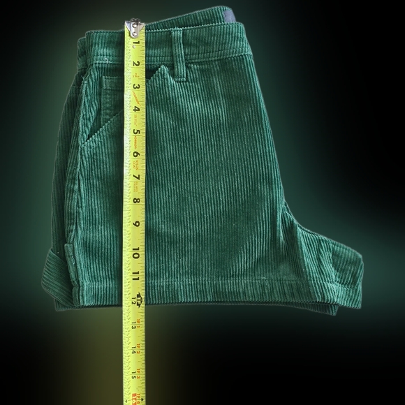 Green Corduroy Women's Shorts - Picture 5 of 7